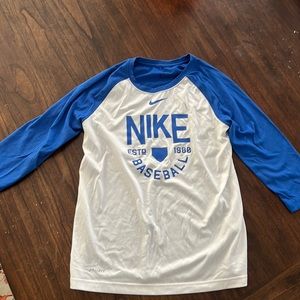Nike Dri fit baseball (3/4 sleeves) tee Youth medium